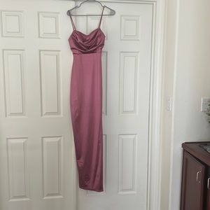 Beautiful gown only worn once to a wedding!